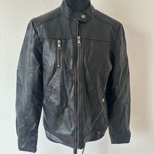 Fahsyee Black‎ Faux Leather Jacket Large